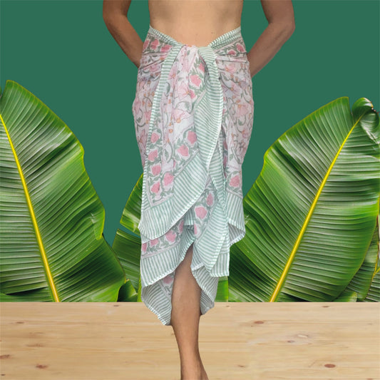 Sarong-Light Pink Flower Bud